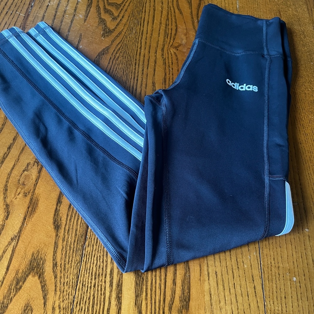 Adidas Grey Leggings with Stretchy Fit and Breathable Stripes - small - Picture 3 of 5